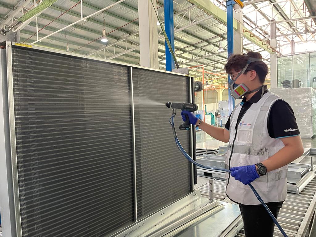 WhatsApp Image 2023-12-04 at 16.51.11